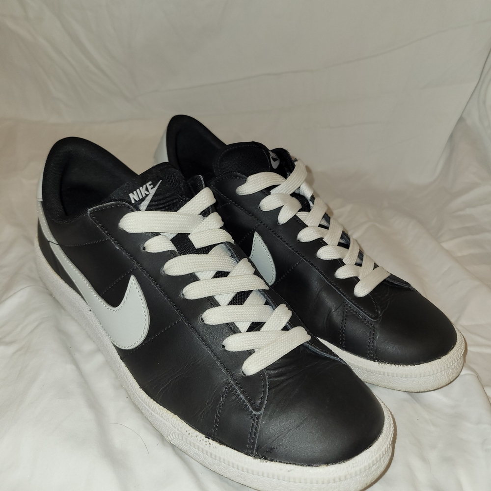 Nike Court Royale 2 Low